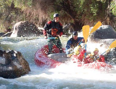 CANOTAJE EN EL RÍO CHILI EN AREQUIPA 1/2 DÍA